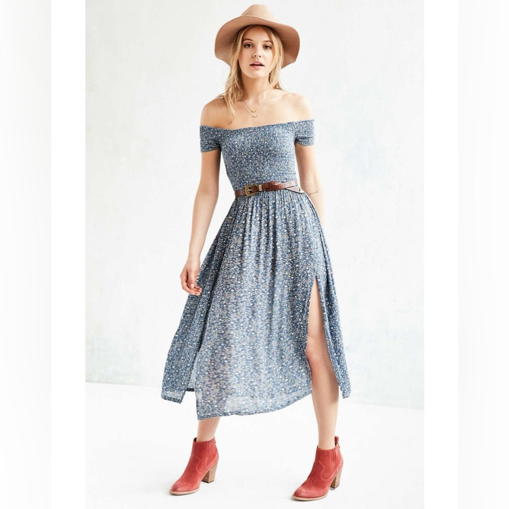 Smocked Skit Midi Dress